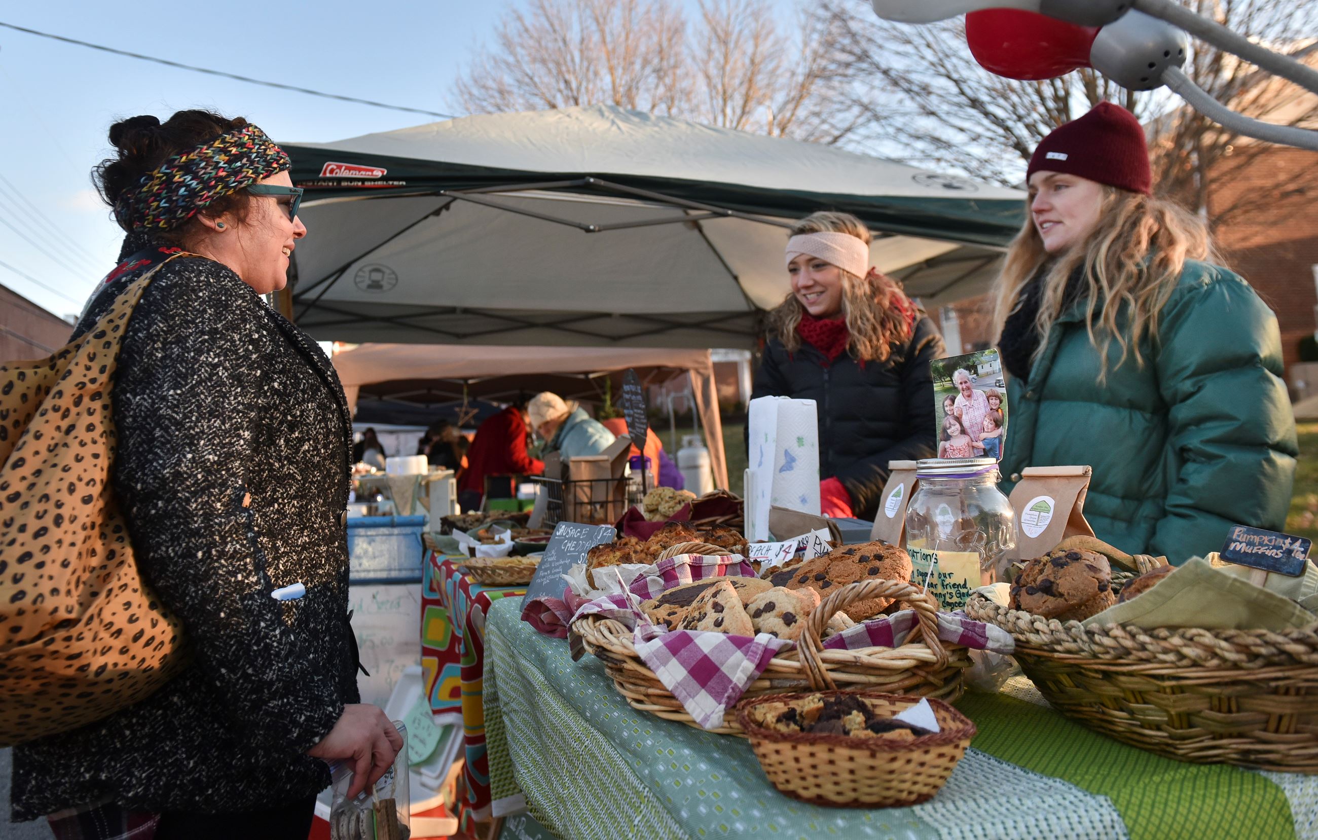 2016ChristmasMarketParade_03_DSC_6306E